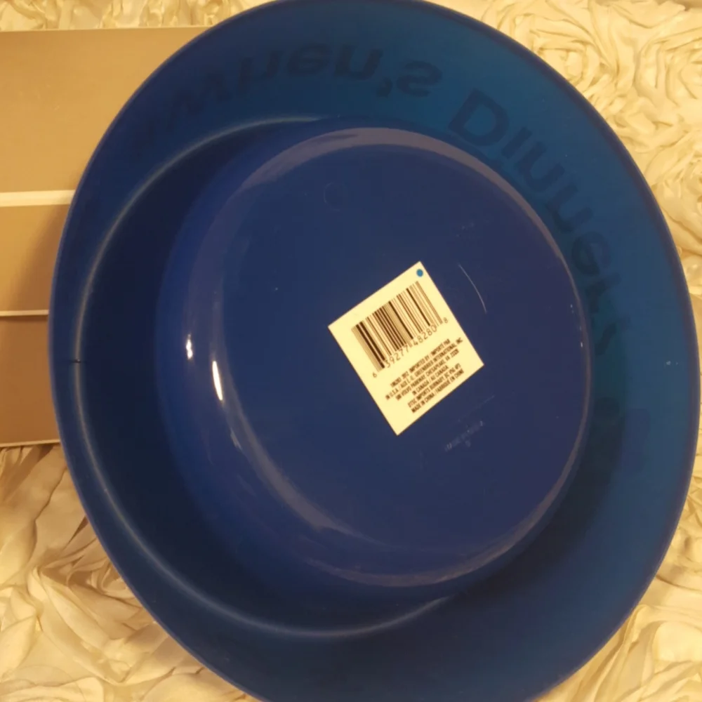 Pet Dog/Cat Bowl and Treat Jar Set New.
